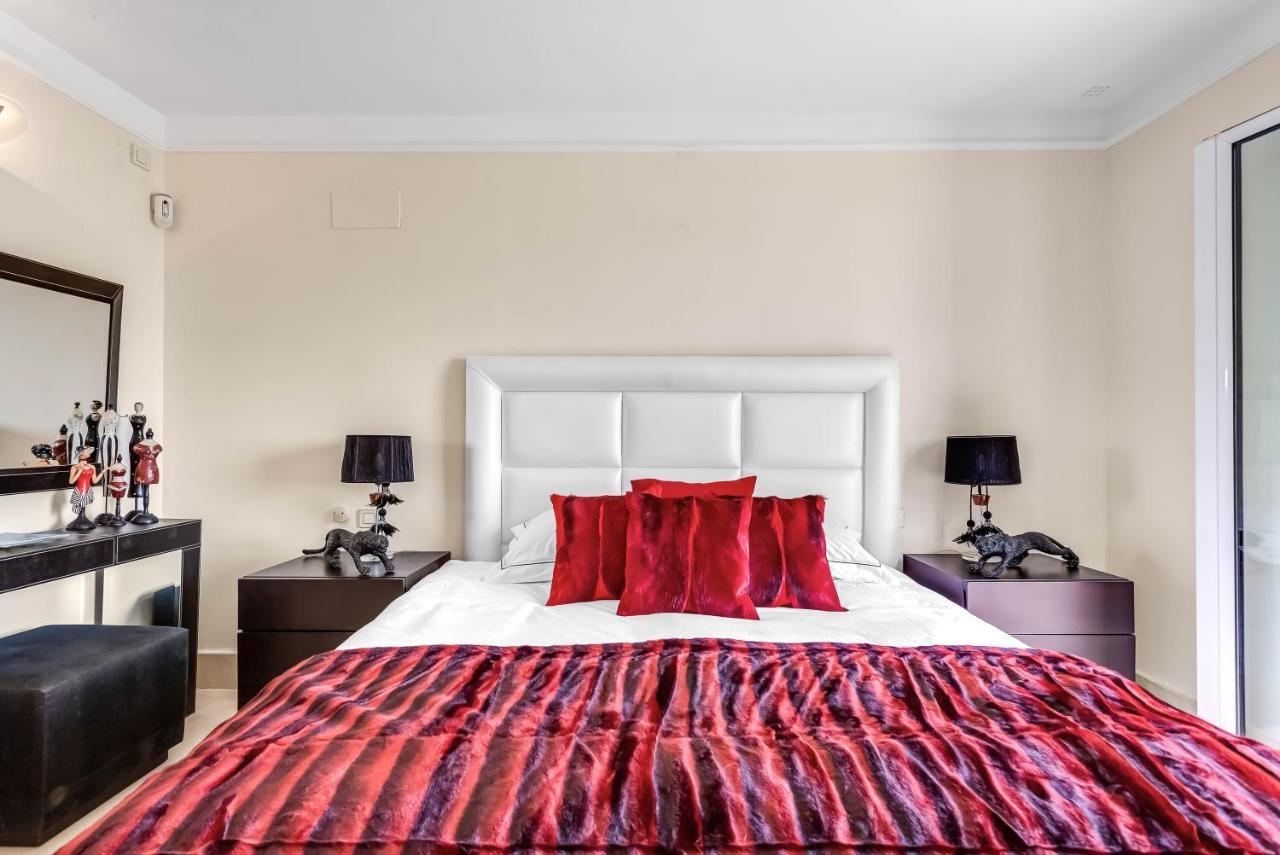 Yolo Spaces - Sotogrande - Puerto Boutique Apartment Dış mekan fotoğraf