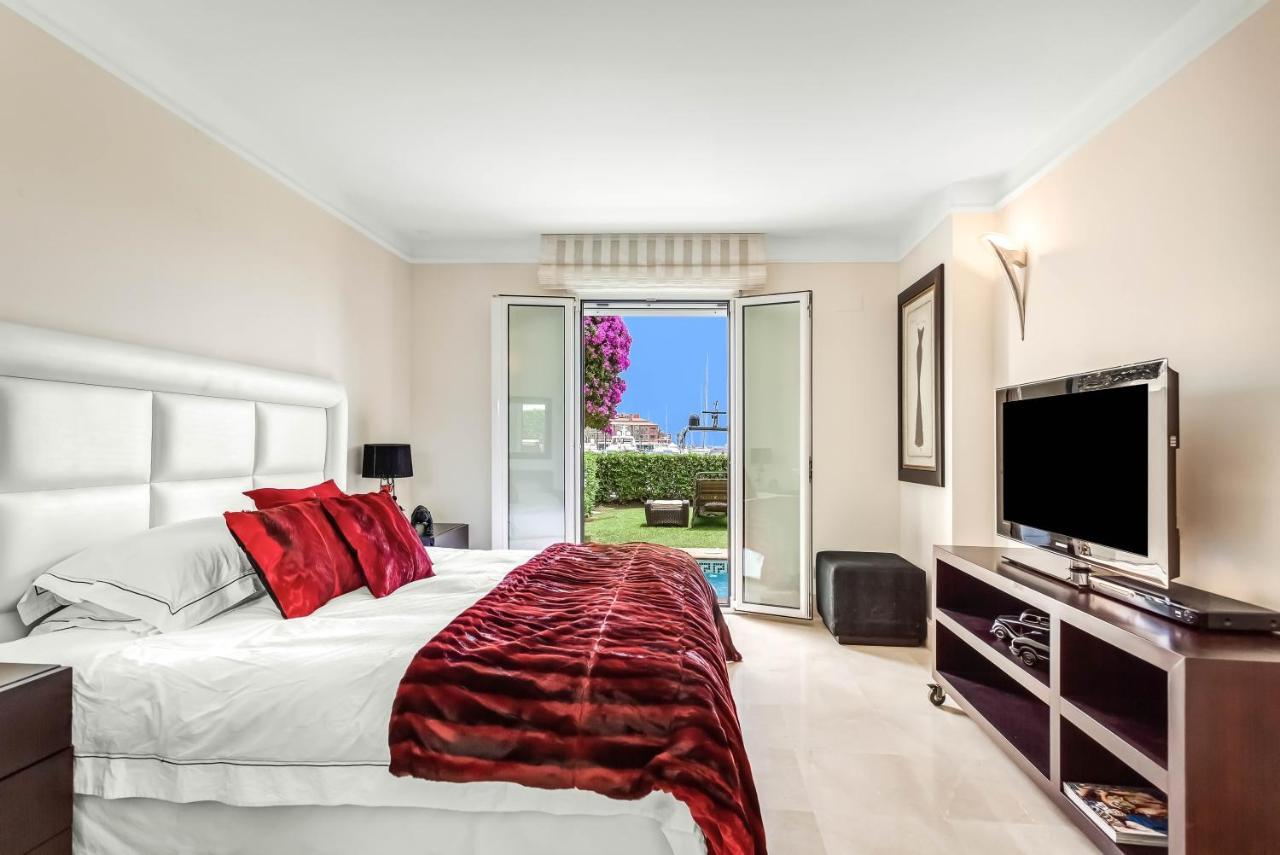 Yolo Spaces - Sotogrande - Puerto Boutique Apartment Dış mekan fotoğraf