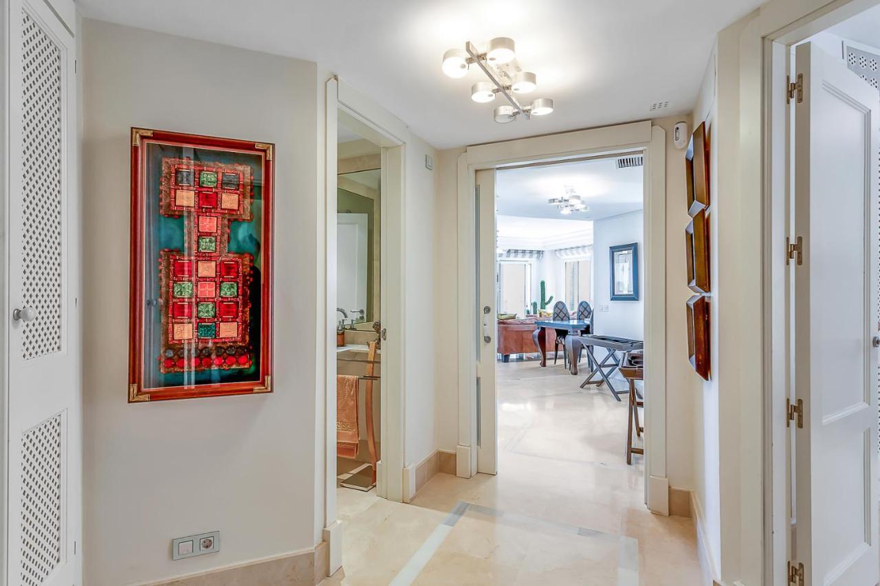 Yolo Spaces - Sotogrande - Puerto Boutique Apartment Dış mekan fotoğraf
