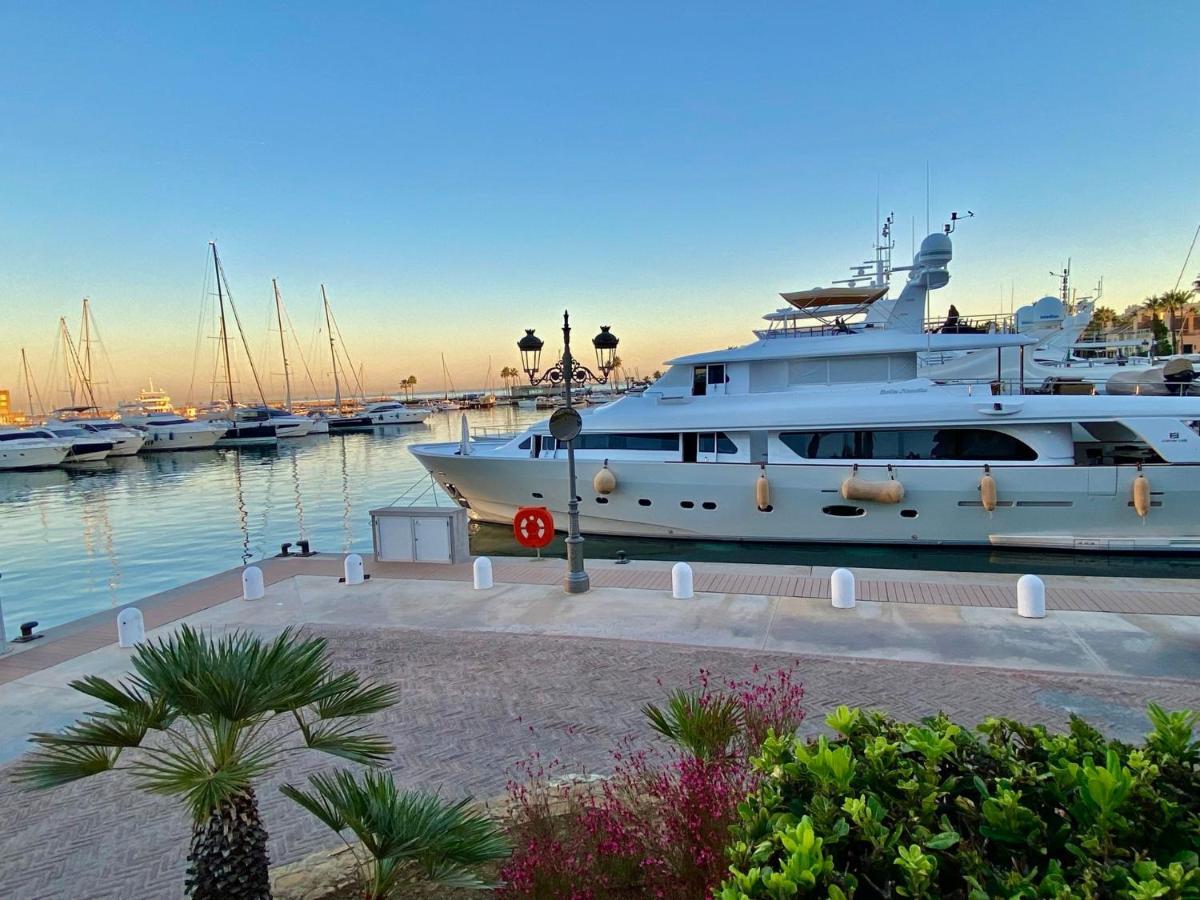 Yolo Spaces - Sotogrande - Puerto Boutique Apartment Dış mekan fotoğraf