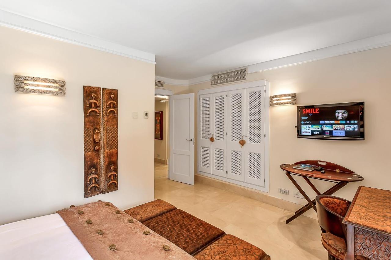 Yolo Spaces - Sotogrande - Puerto Boutique Apartment Dış mekan fotoğraf