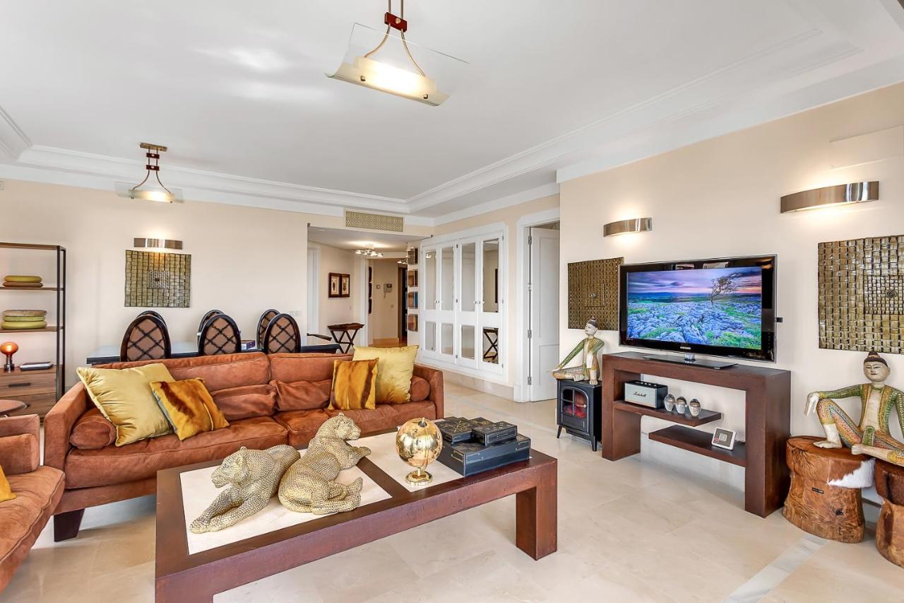 Yolo Spaces - Sotogrande - Puerto Boutique Apartment Dış mekan fotoğraf